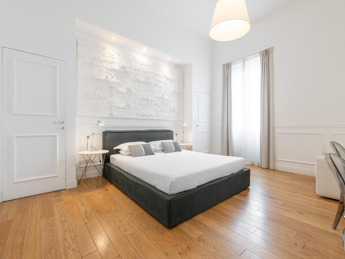 Pley Boutique Del Centro Hotell Cagliari Exteriör bild