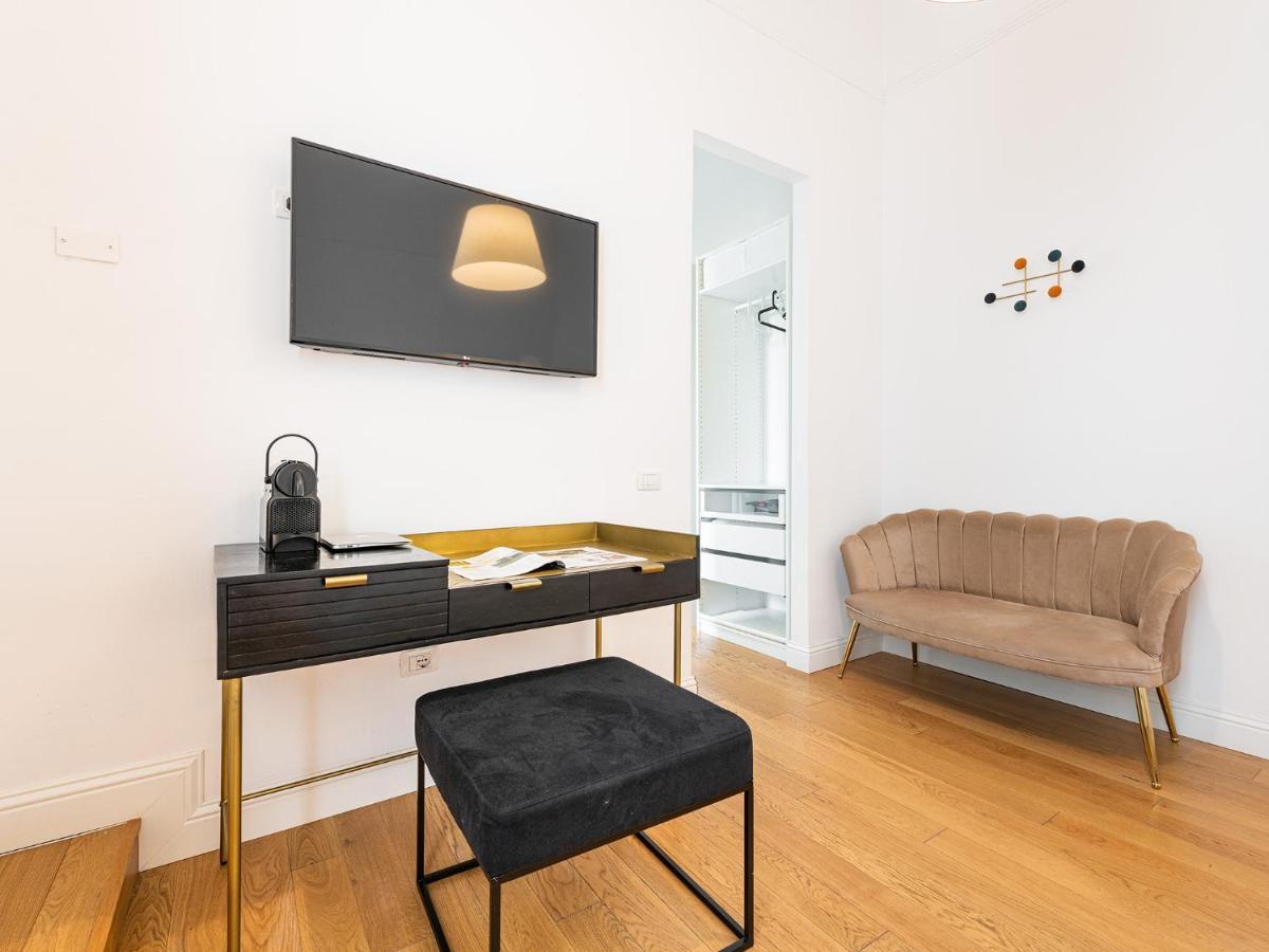 Pley Boutique Del Centro Hotell Cagliari Exteriör bild