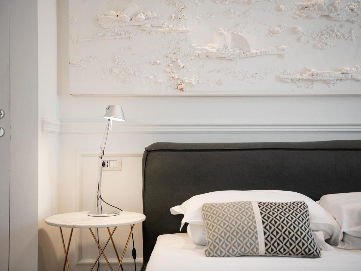 Pley Boutique Del Centro Hotell Cagliari Exteriör bild