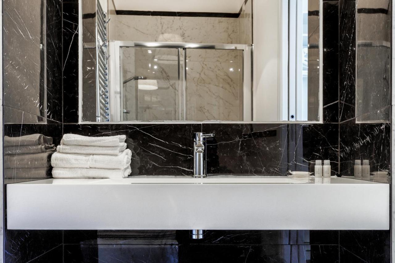 Pley Boutique Del Centro Hotell Cagliari Exteriör bild