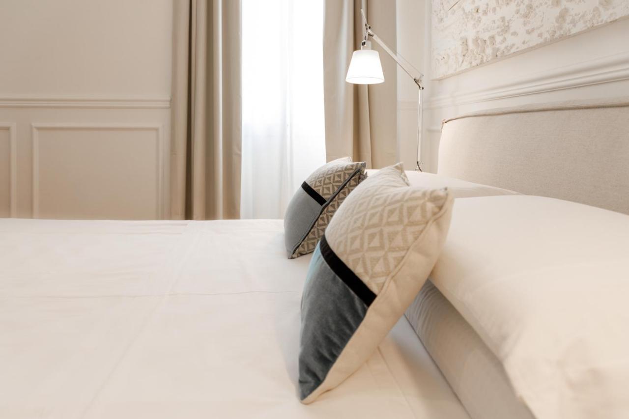 Pley Boutique Del Centro Hotell Cagliari Exteriör bild